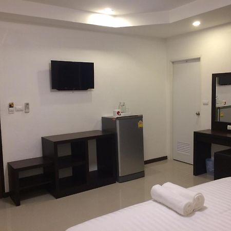 Ud House Aparthotel Udon Thani Ngoại thất bức ảnh