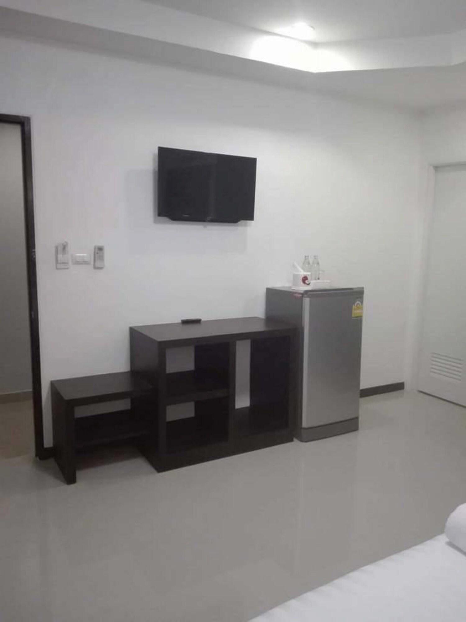 Ud House Aparthotel Udon Thani Ngoại thất bức ảnh